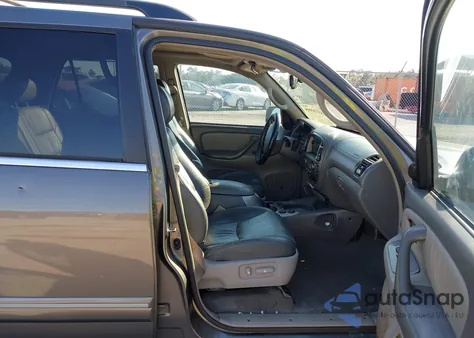 2005 Toyota Sequoia Limited V8 from USA, damaged, VIN 5TDZT38A65S248349